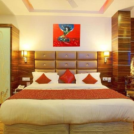 Hotel Ark Suites At Delhi Airport Nova Deli Exterior foto